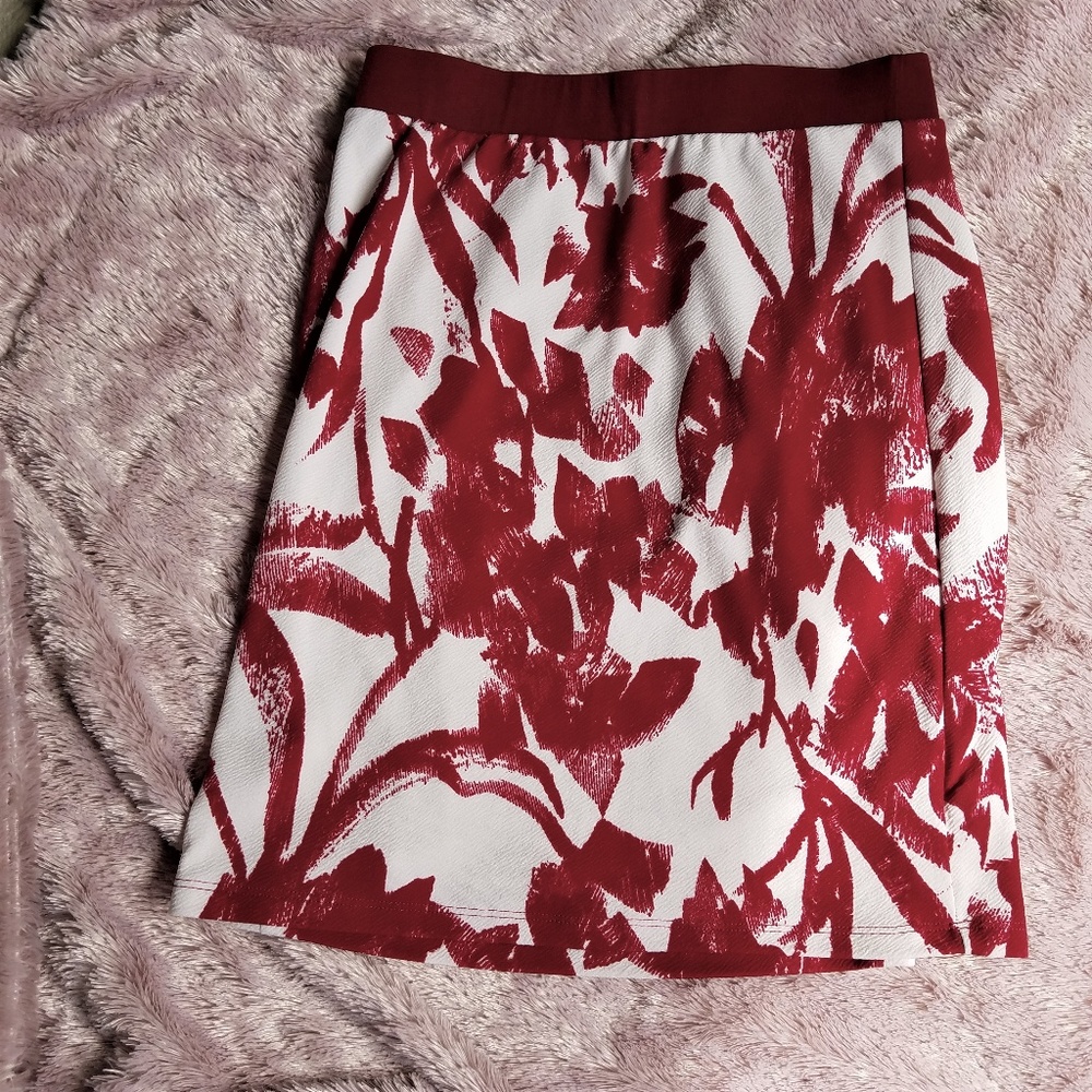 Stitch Fix Gilli Dark Red and Cream Floral Skirt